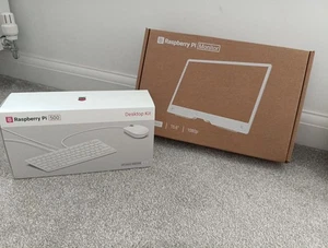 Raspberry Pi 500 Desktop Computer Kit 8GB UK Layout + Raspberry Pi Monitor 1080p - Afbeelding 1 van 3