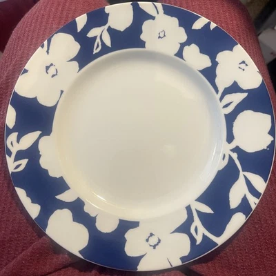 Kate Spade New York Primrose Drive Floral Cobalt Accent Dinner Plate 9.5 Inches - Image 1 of 4