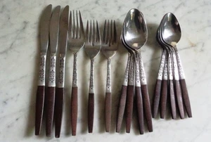 Lote de 15 cucharas cuchillos tenedores de acero inoxidable con mango de madera marrón Interpur INR2 - Imagen 1 de 3