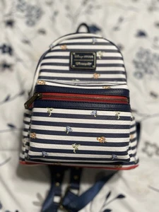 2017 RARE Loungefly Disney Pixar Finding Nemo Mini Backpack - Picture 1 of 10