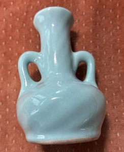 Vintage Pottery Small Blue Turquoise Vase Double Handle Swirl 3.75" Tall - Picture 1 of 6