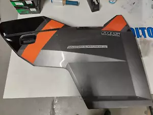 NEW POLARIS GENERAL NEW DOOR RIGHT 5454347-070+5639250+5454343-653 FREE SHIPPING - Picture 1 of 6