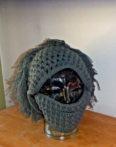 Sombrero gorro súper flecos tejido gris sin marca con máscara facial pieza de botón nuevo sin etiquetas - Imagen 1 de 12