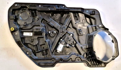 Chrysler 300c Dodge Charger 2011-2018 placa portadora de puerta delantera izquierda del lado del conductor Foto 1 de 4