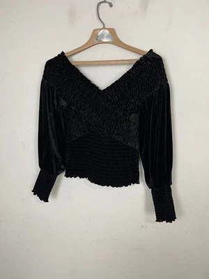 Top para mujer BB Dakota pequeño negro terciopelo bruja oscuro cabaña calado gótico emo Foto 1 de 4