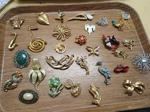 Vintage Broach Pins Lot Signed Many Good Names - Picture 1 of 24