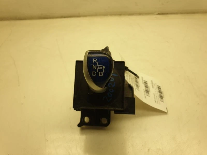 Toyota Prius II 2015 tracción delantera transmisión automática palanca de cambios conjunto  Foto 1 de 4