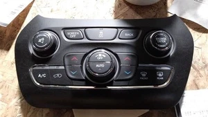 2015-18 CHEROKEE Trailhawk Dual Zone Temperature Control 05091436AG 1565134 - Picture 1 of 2