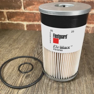 Filtro separador de agua combustible Fleetguard genuino FS19765 Cummins caja abierta - Imagen 1 de 3