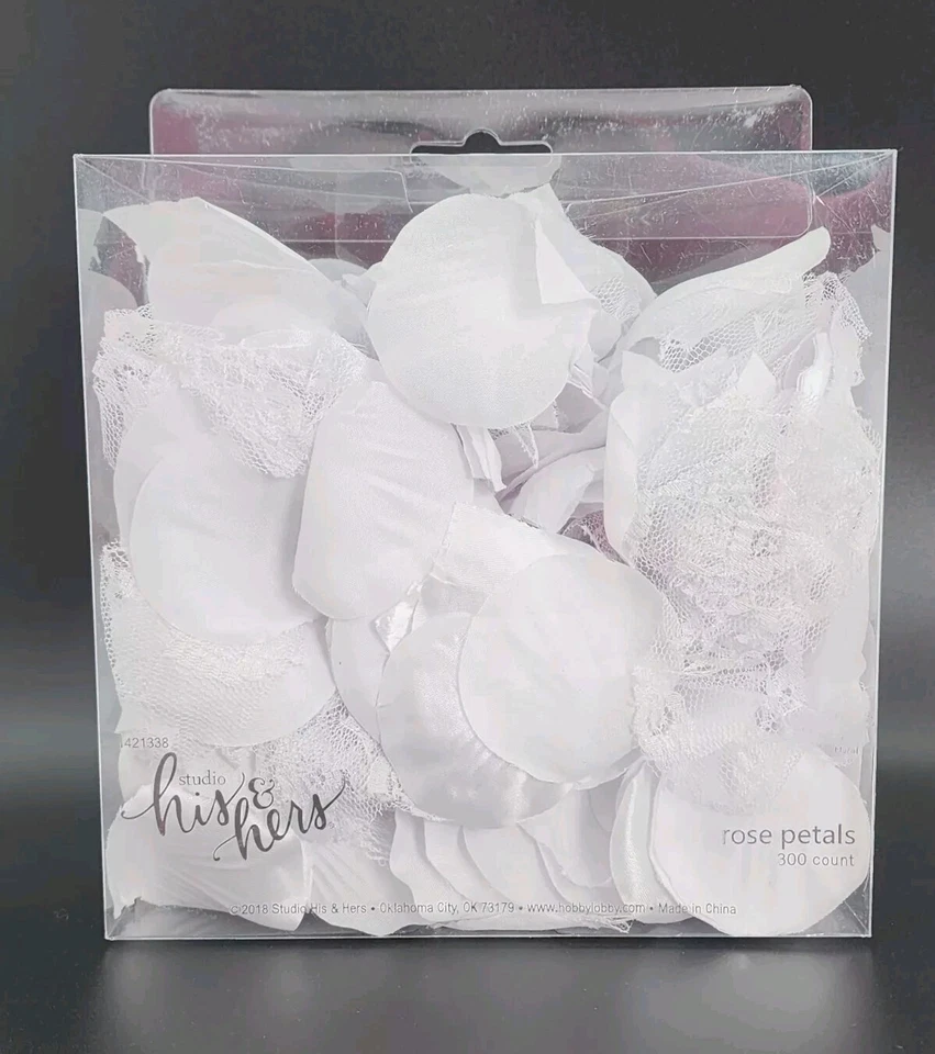 White Silk & Lace Rose Petals 300ct Wedding Flower Girl Party Special Occasion - Image 1 of 3