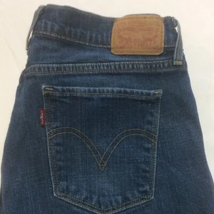 Bootcut Levis 515 taglia 8 Med lavaggio spedizione gratuita - Foto 1 di 7