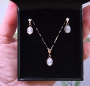 9ct Gold Sweet Lilac Cameo Earring & Pendant Girls Bru Bebe Christmas Gift Set - Picture 1 of 7