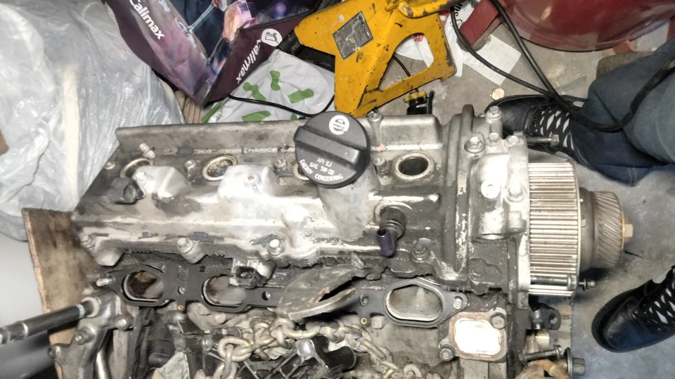 Lexus GS400, culata de conductor, 98-05, LH, 4,3 L, V8, 3UZFE, 11102-59017 Foto 1 de 3