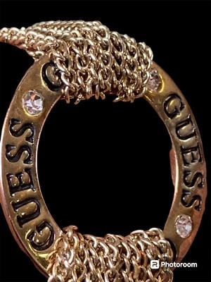 Guess 7» золотистый и со стразами браслет, Guess производители отметка на круглый акцент. - Изображение 1 из 4