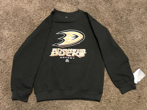 Anaheim Ducks Majestic Youth large size Pullover Black Sweater NHL Cover