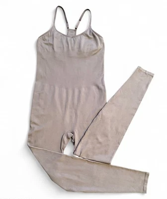 ROSA Victoria’s Secret Taupe Arena Entrenamiento Sin Costuras Body Mono Yoga Pequeño Foto 1 de 4