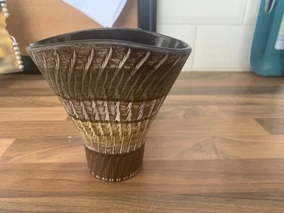 Dee Cee Vintage Pottery Vase Excellent Condition No Damage See Photos - Image 1 of 4