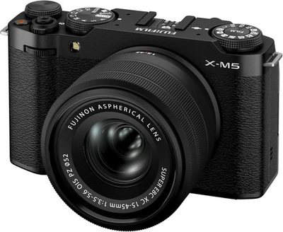 Fujifilm X-M5 Black + XC 15-45mm f/3,5-5,6 Kit Objektiv - Bild 1 von 4