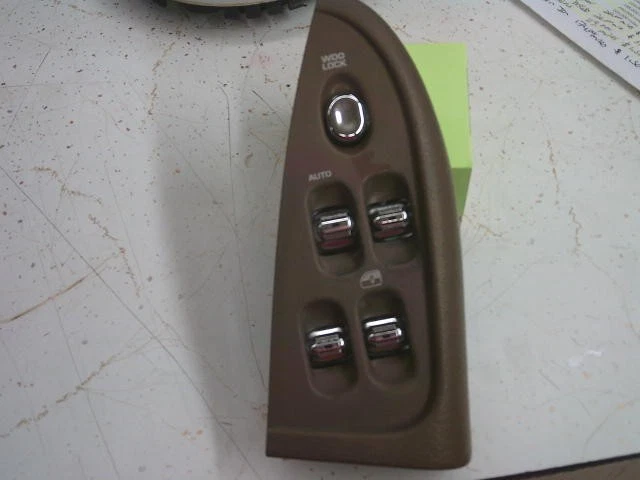 99 00 01 02 03 04 CHRYSLER 300M, Concorde, Lhs Driver MASTER Interruptor de ventana Foto 1 de 1