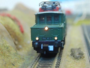 Arnold 2310 : DIGITALE E-LOK BR 194 147-5 "KROKODIL" "DB" IN GRÜN SPUR N DCC - Bild 1 von 17
