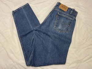 Vintage Levi's 550 Jeans Mens 34x34 Relaxed Fit 90s Tapered Leg Blue Denim USA - Picture 1 of 8