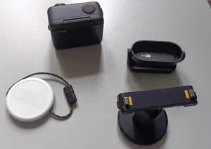 Insta360 Go 3 32GB Camera Kit Midnight Black (Preowned) - Picture 1 of 1