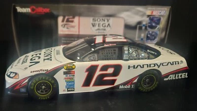 1:24 2004 Ryan Newman #12 Sony Vega Dodge TC предпочтительный 1 из 5,004 - Изображение 1 из 4