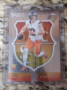 Panini Select 2024 - Select Certified Rookies Bo Nix #4 (RC) Denver Broncos - Imagen 1 de 2