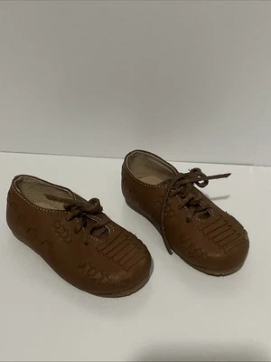 Zapatos con cordones The Humble Soles hechos a mano REMI OXFORD talla 20/5 de cuero caramelo Foto 1 de 4