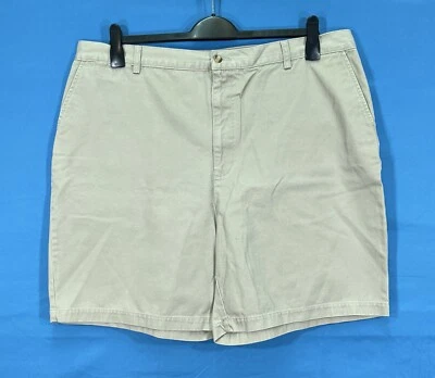 CONSENSUS SPORTSWEAR Khaki TWLL Flat Front MEN'S Chino Shorts TAG=42 MEASURES=40 - Image 1 of 4