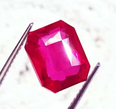 Loose Gemstone Natural Red Ruby Radiant Cut 8.65 Ct Certified With Free Gift - Image 1 of 4