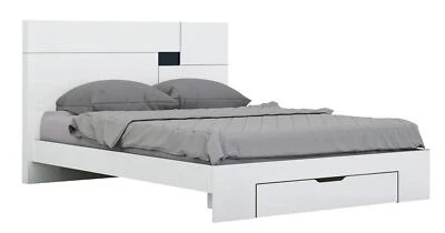 Four Piece White Solid Wood Bedroom Set With Mirror - Image 1 of 4