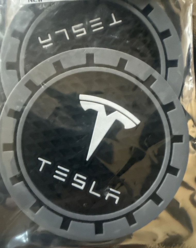 Лот из 2 автомобильных подставок Tesla. Силикон. Подставки для подстаканников Tesla. - Изображение 1 из 1