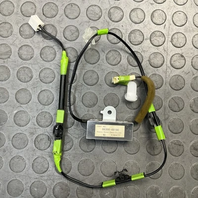 Cable amplificador antena puerta trasera Lexus RX 330 2004-2009 FABRICANTE DE EQUIPOS ORIGINALES Foto 1 de 4