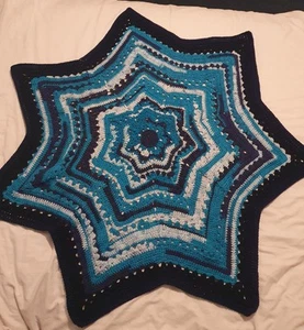 7 Pointed Star Crochet Lap Blanket - Picture 1 of 4