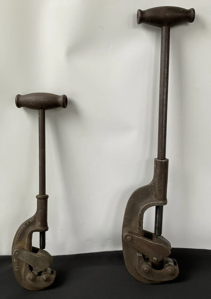 2 - Saunders NYE Tool Antique Pipe Cutter /Heavy Duty No.1 ,2 Type S USA Works!! - Image 1 of 4