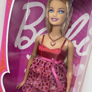 ¡DESEOS BARBIE SAN VALENTÍN con pasador para ti! #R6587 Mattel Vintage 2009 - NUEVO - Imagen 1 de 22