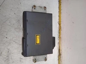 0860100911 sistema radio per TOYOTA RAV 4 (A2) 2.0 D4-D LUNA 4X4 (2003- ) 152946 - Foto 1 di 7