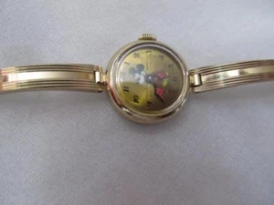 Reloj de pulsera vintage Mickey Mouse para dama 17 joyas Bradley cuerda raro - Imagen 1 de 12