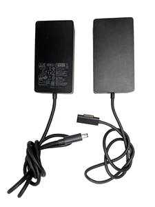 Stacja dokująca Microsoft Surface Dock 2 1917 z zasilaczem sieciowym USB-C - Zdjęcie 1 z 13