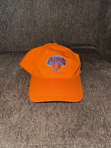 New York Knicks newyorkknicksnow.com Rare Foot Locker Offical Strap Hat Cap - Picture 1 of 4