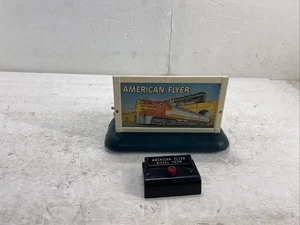Gilbert American Flyer S Gauge 566 Whistling Billboard w/Dark Green Base +Button - Picture 1 of 9