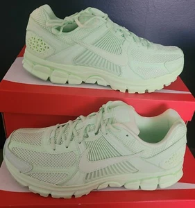 NEU Original Nike Zoom Vomero 5 "Vapor Green" US 9,5 - Bild 1 von 5