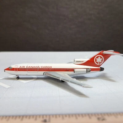 1/400 AIR CANADA BOEING 727-100 80'S CARGO COURIAIR COLORS C-GAGX AEROCLASSICS - Image 1 of 4