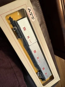 ATT Corp. 511 HO Scale The Milwaukee Road Flexi-Van Service Containerwagen #450 - Bild 1 von 6