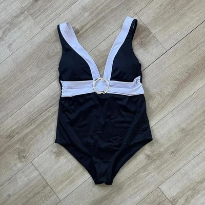 Bañador Calzedonia negro blanco una pieza espalda baja Foto 1 de 4