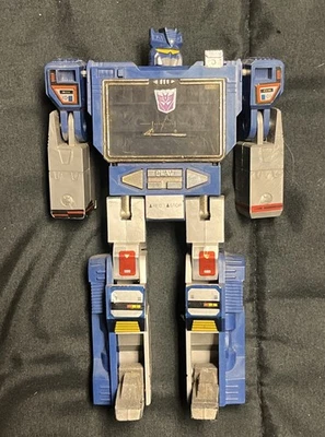 Figura de acción Soundwave 1984 vintage Hasbro G1 Transformers - se vende como está Foto 1 de 4