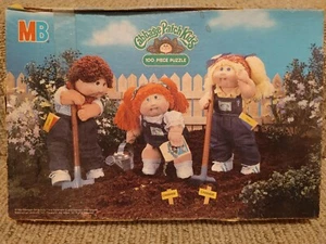Vintage Cabbage Patch Kids 100 Piece 16" x 11" Jigsaw Puzzle MB 1984 - Picture 1 of 1