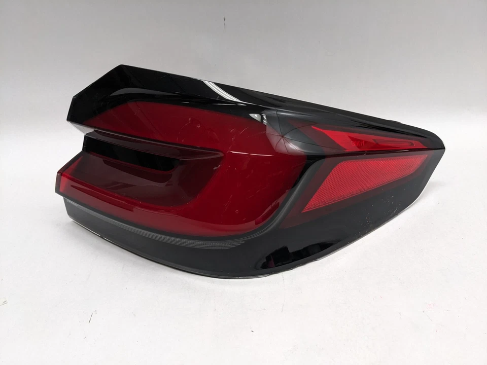 Luz trasera derecha pasajero bmw 530i 540i 2021-2023 TLB2 Foto 1 de 4