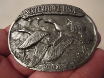 VINTAGE WATERFOWL USA BELT BUCKLE - MALLARDS (GREENHEAD) - HEAVY BUCKLE - GW7 - Image 1 of 2